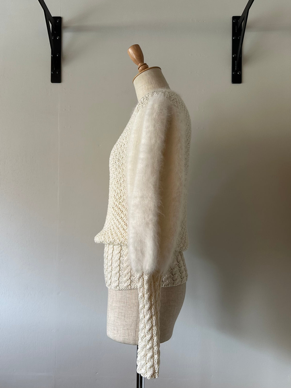 fur sleeve design knit tops