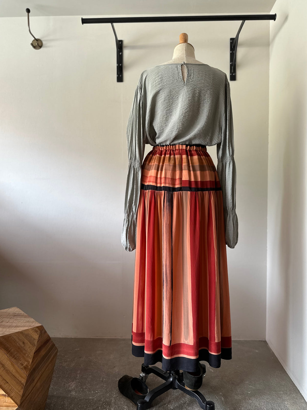 mulch stripe silk skirt