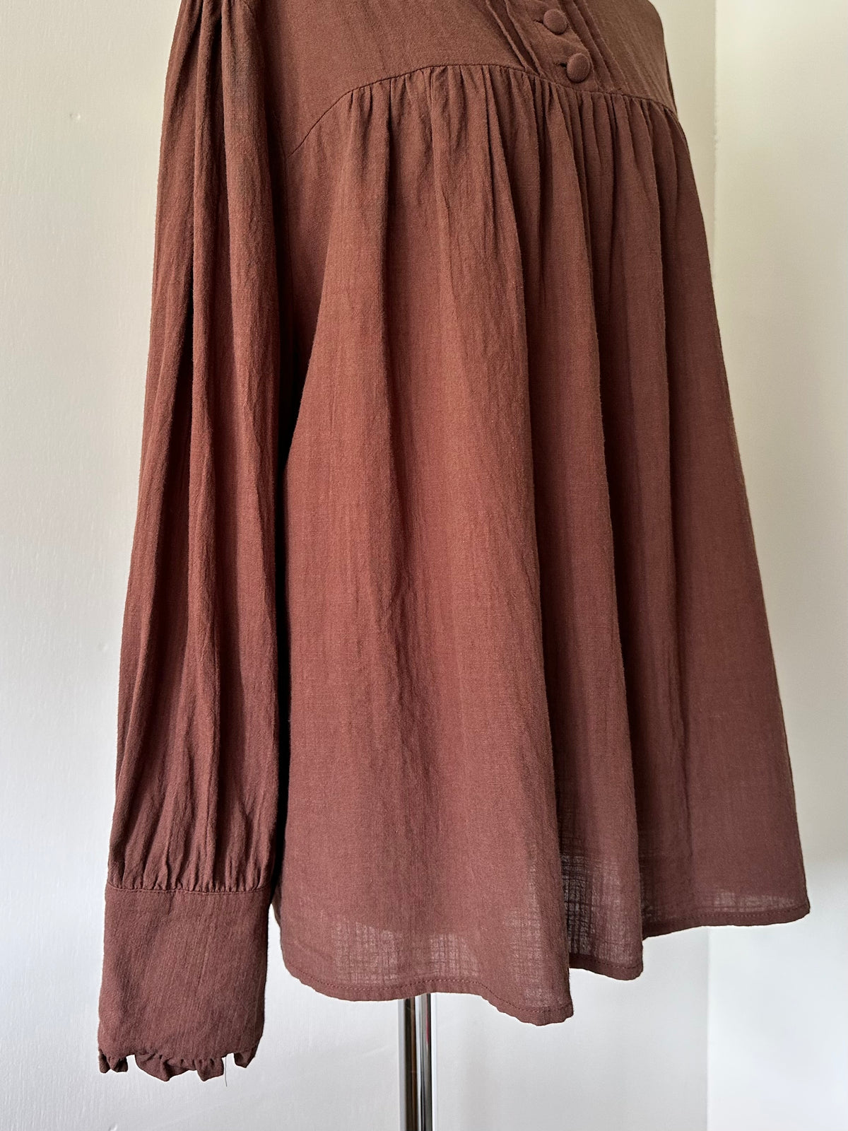 frill design blouse