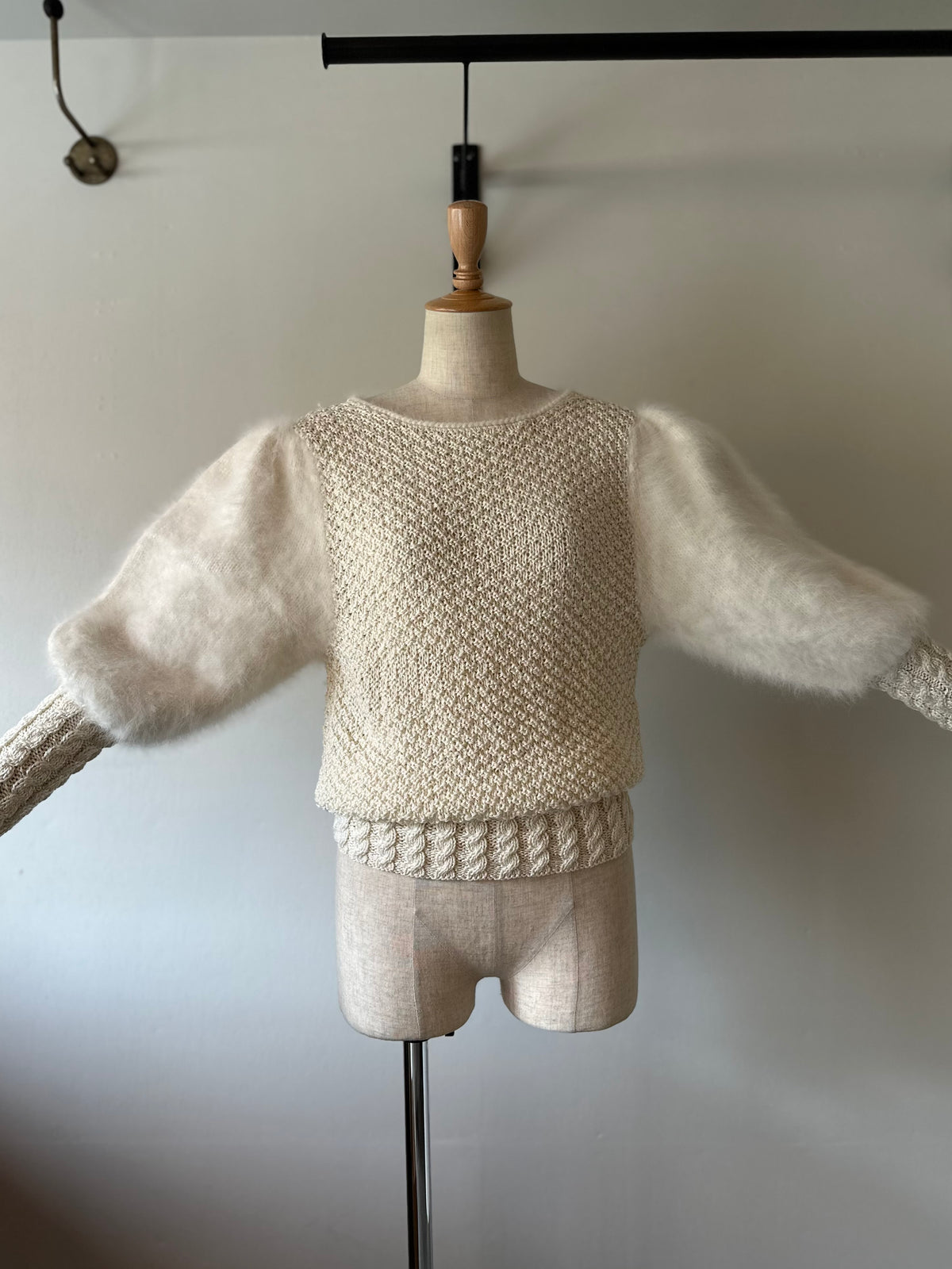 fur sleeve design knit tops