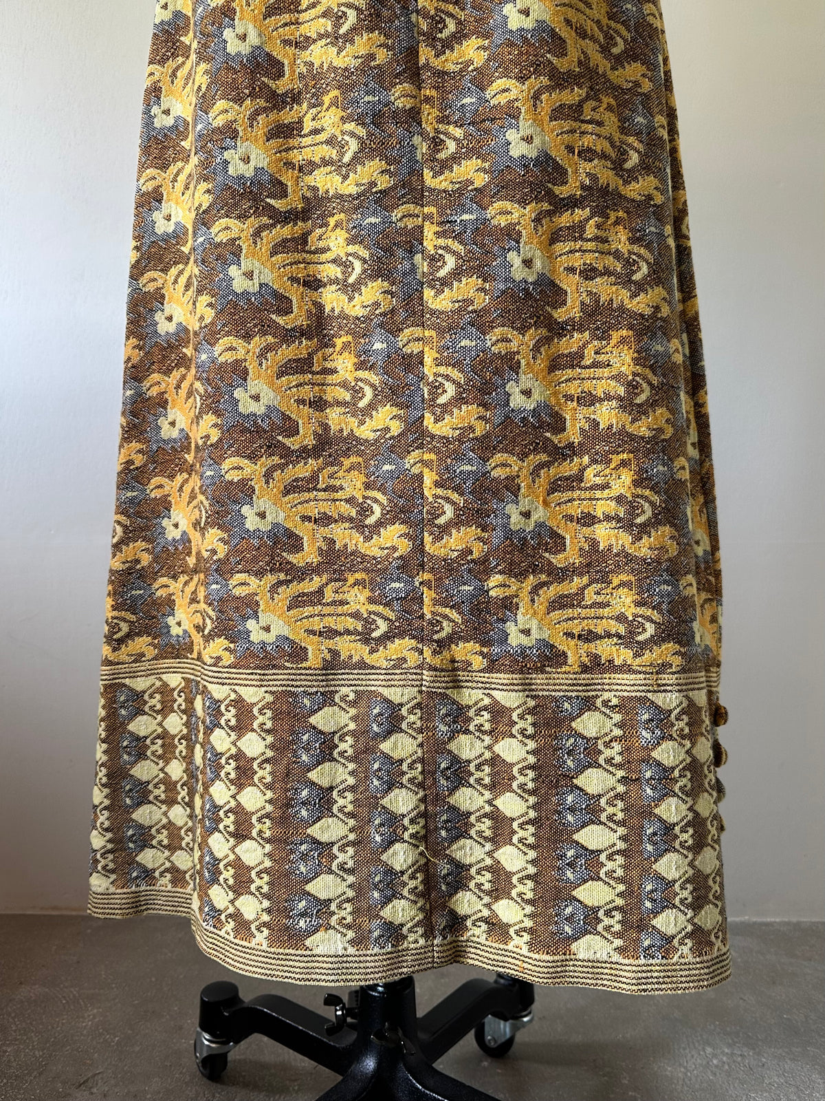 woven maxi skirt