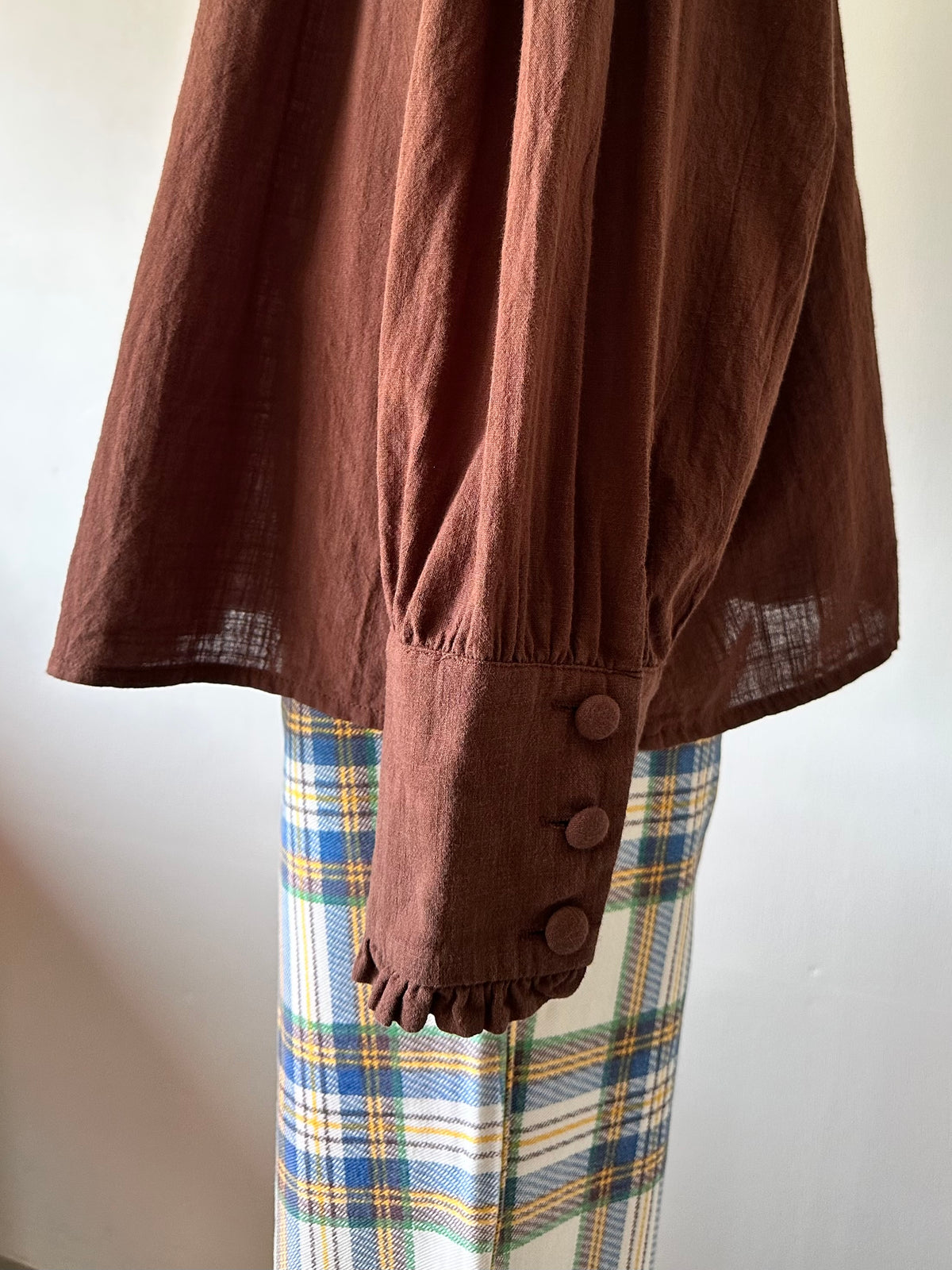 frill design blouse