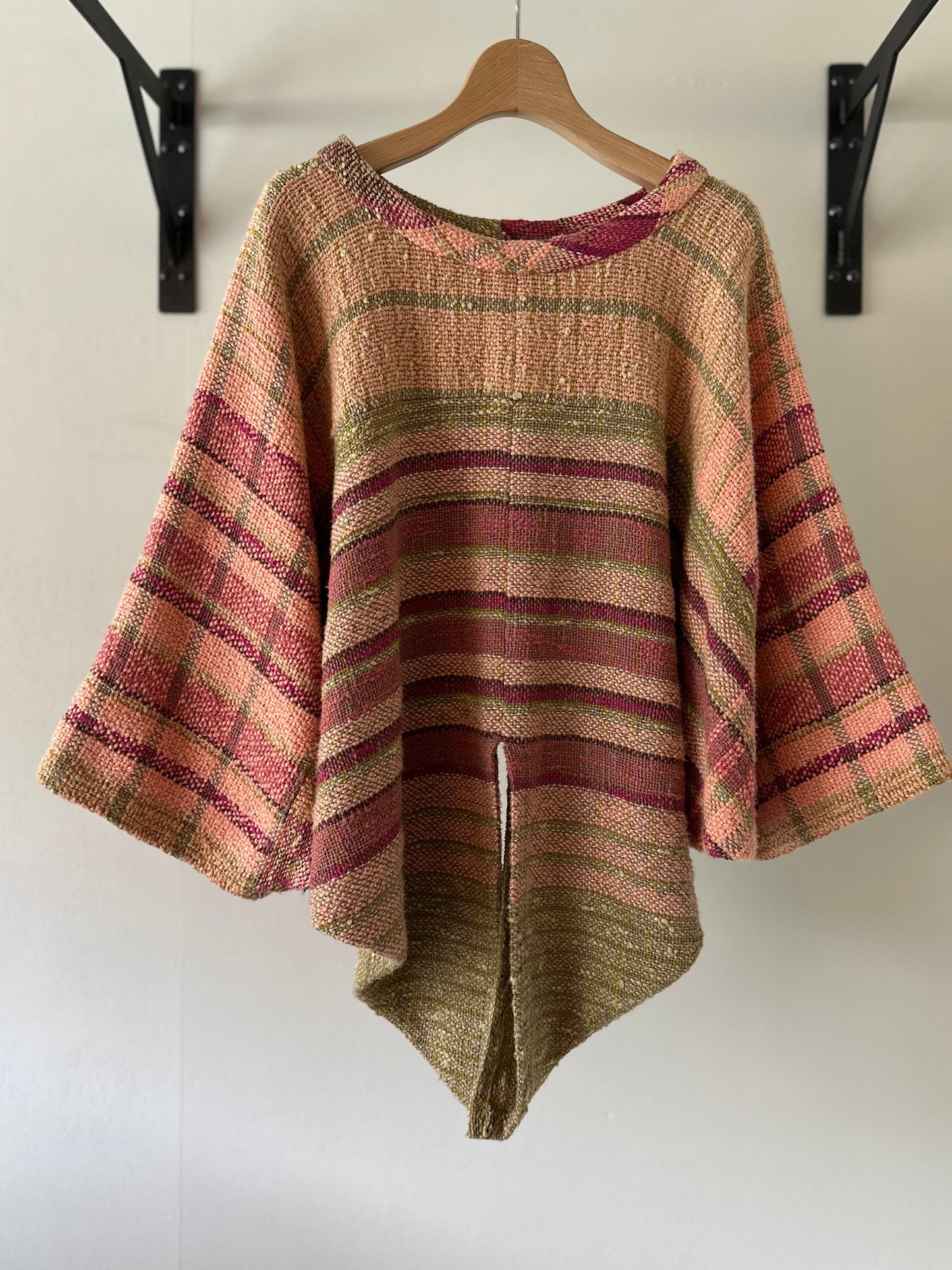 dolman sleeve woven tops