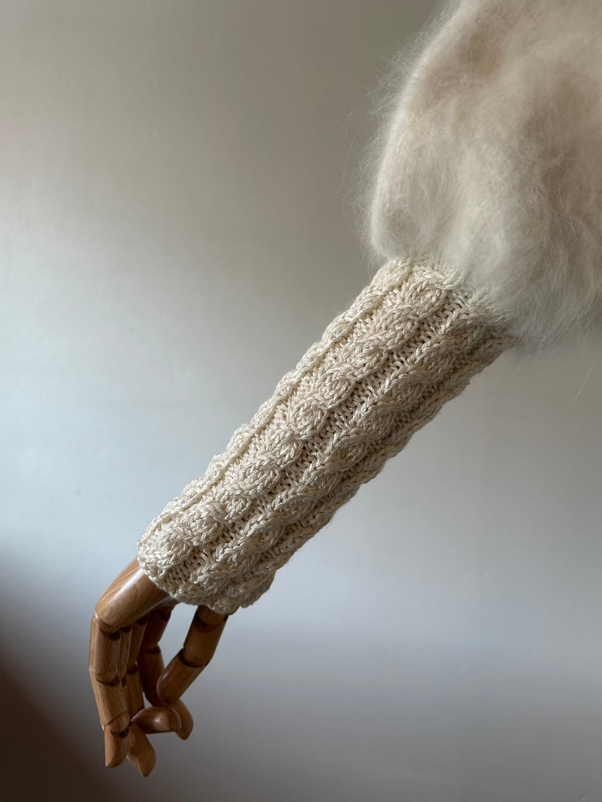 fur sleeve design knit tops