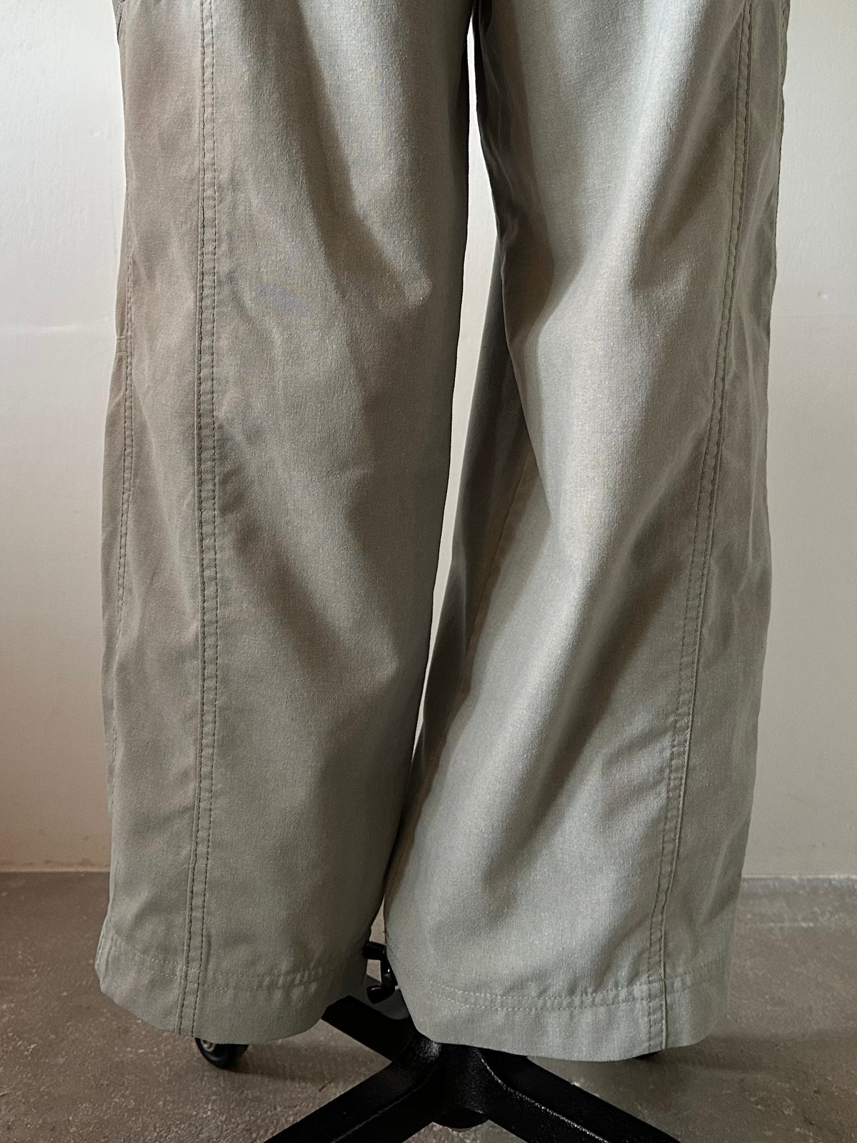 easy design pants