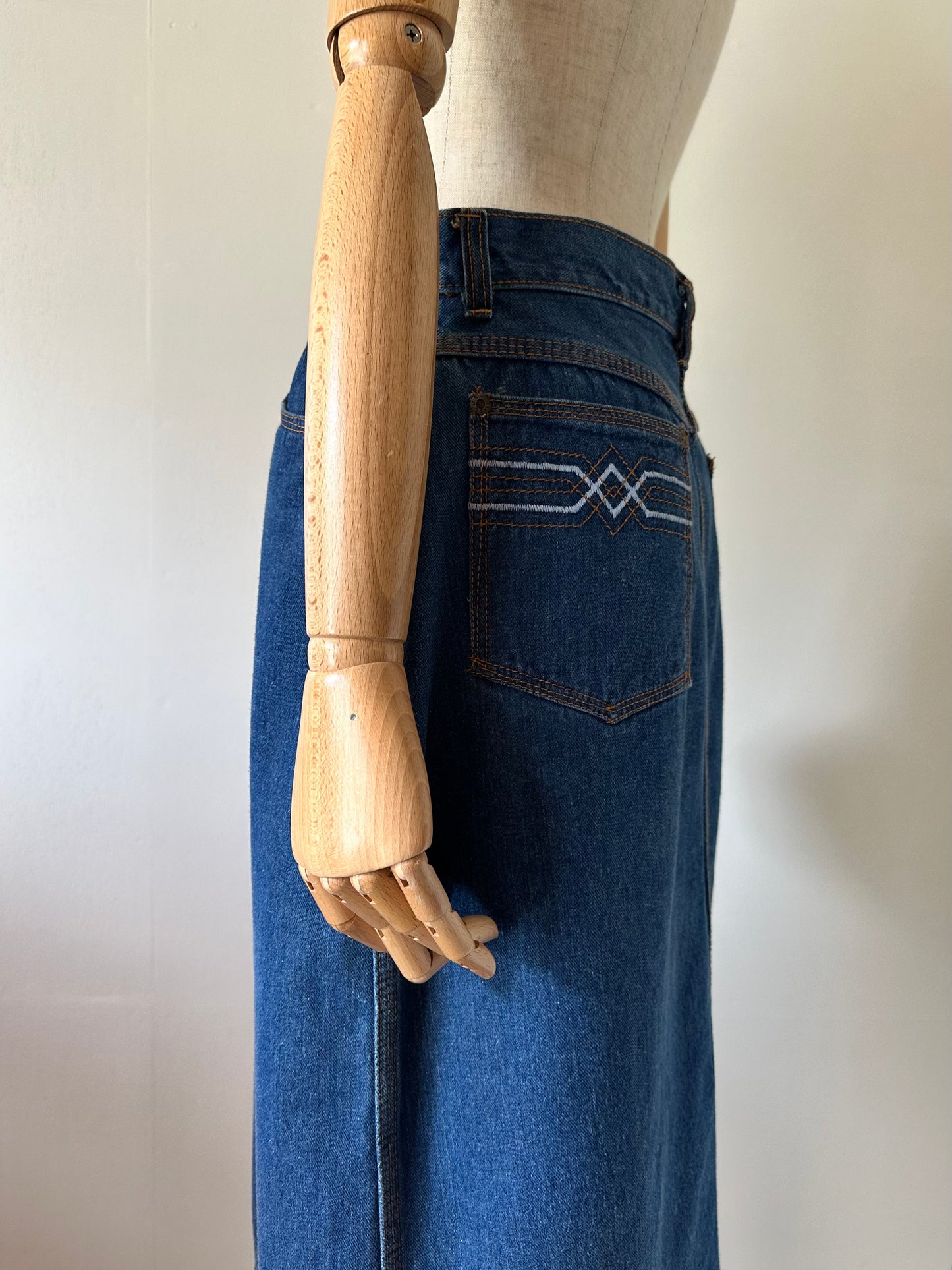 denim slit skirt