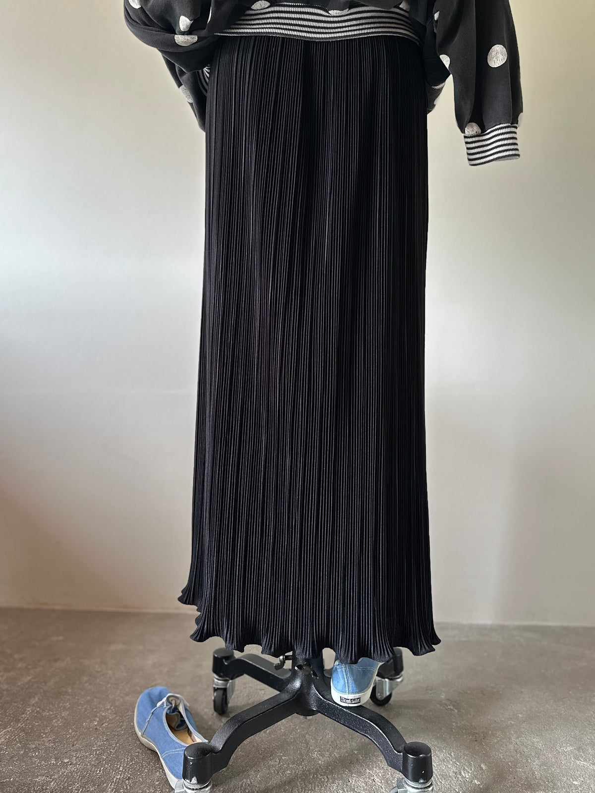 pleats maxi skirt
