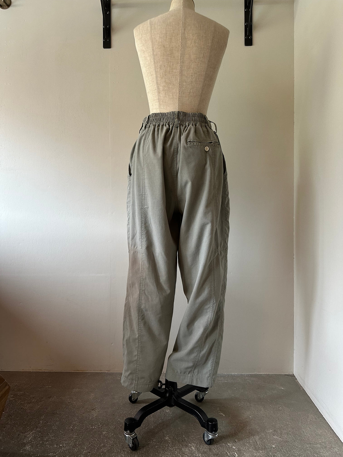 easy design pants