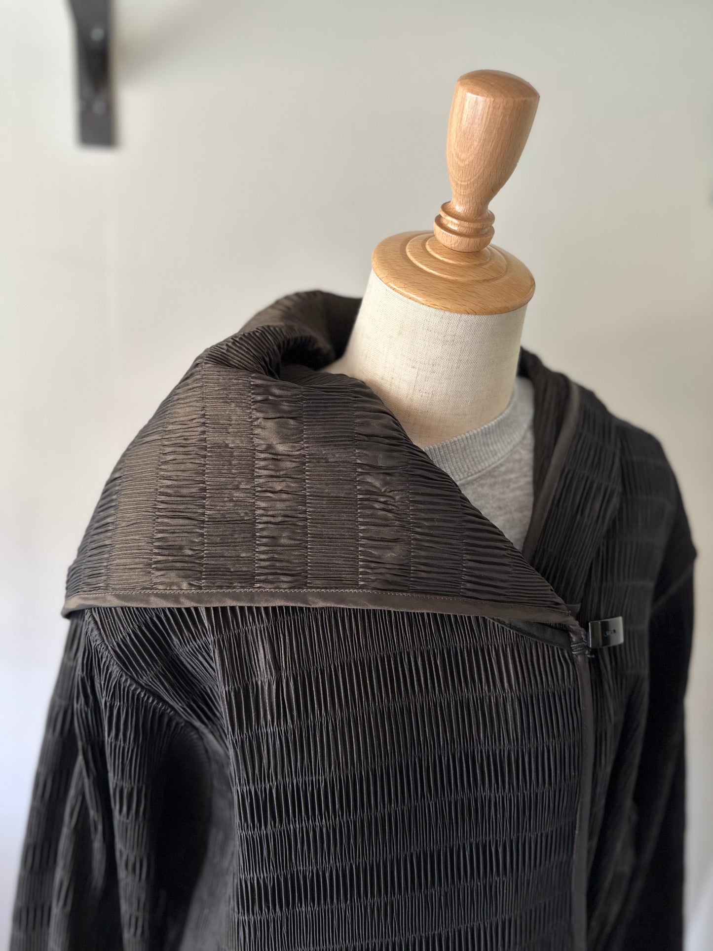 reversible pleats coat