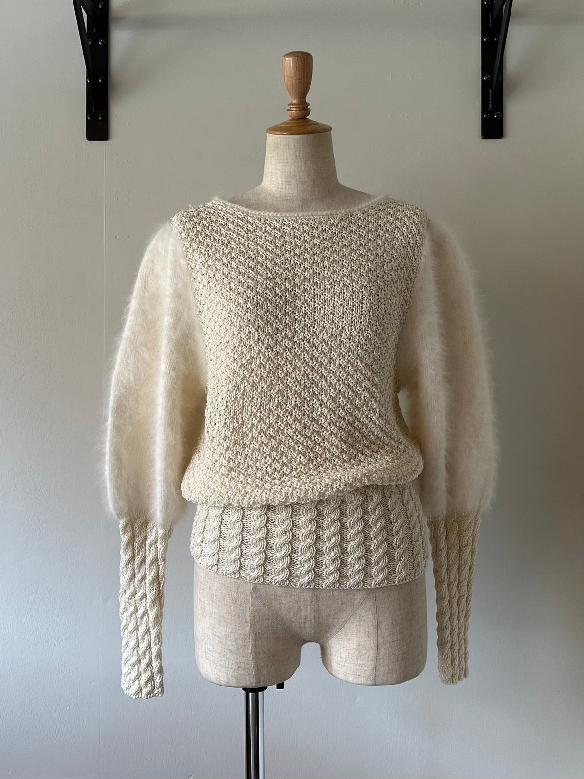 fur sleeve design knit tops