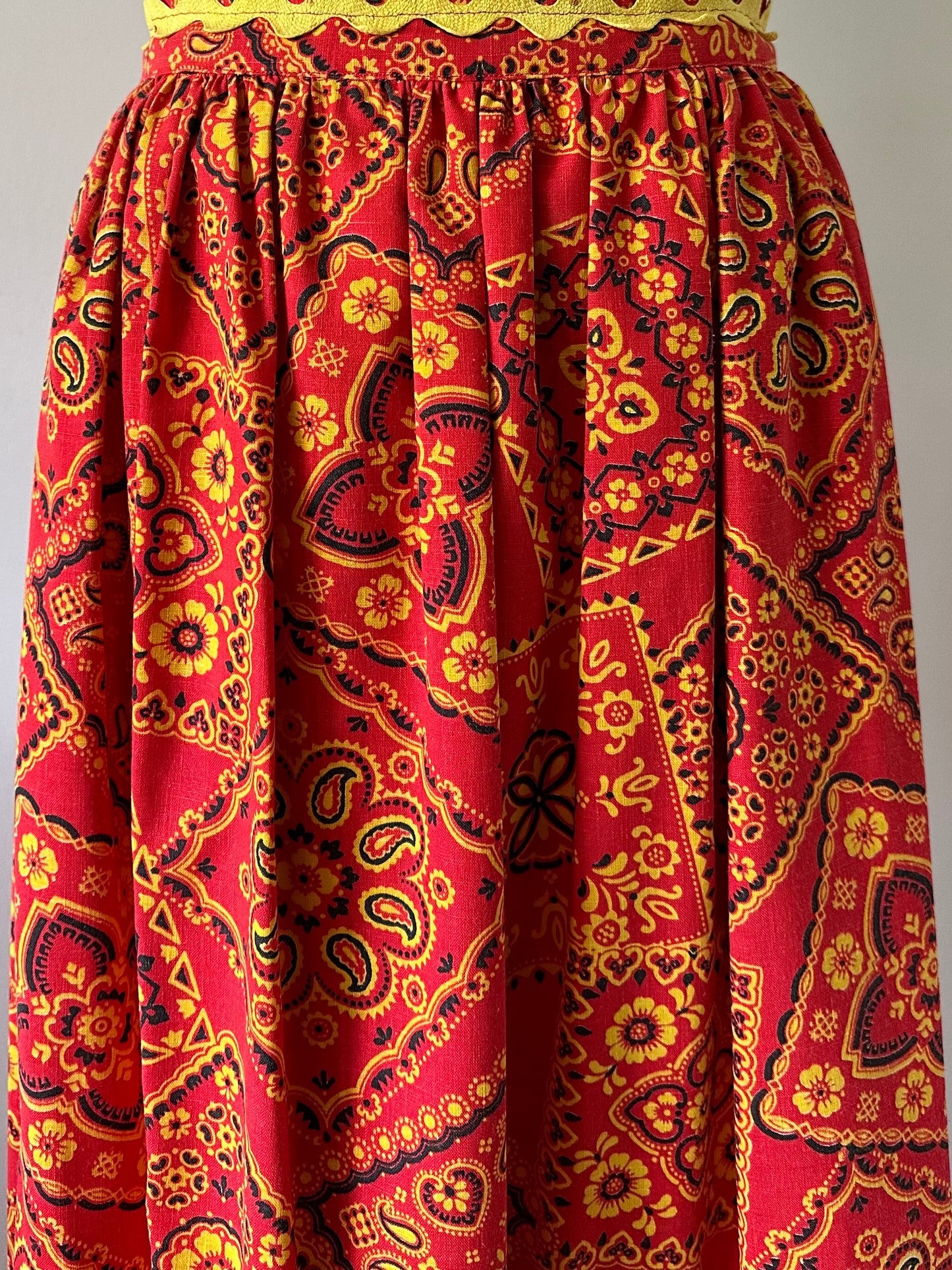 bandanna pattern skirt