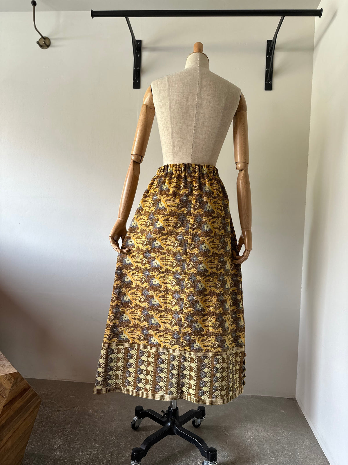 woven maxi skirt