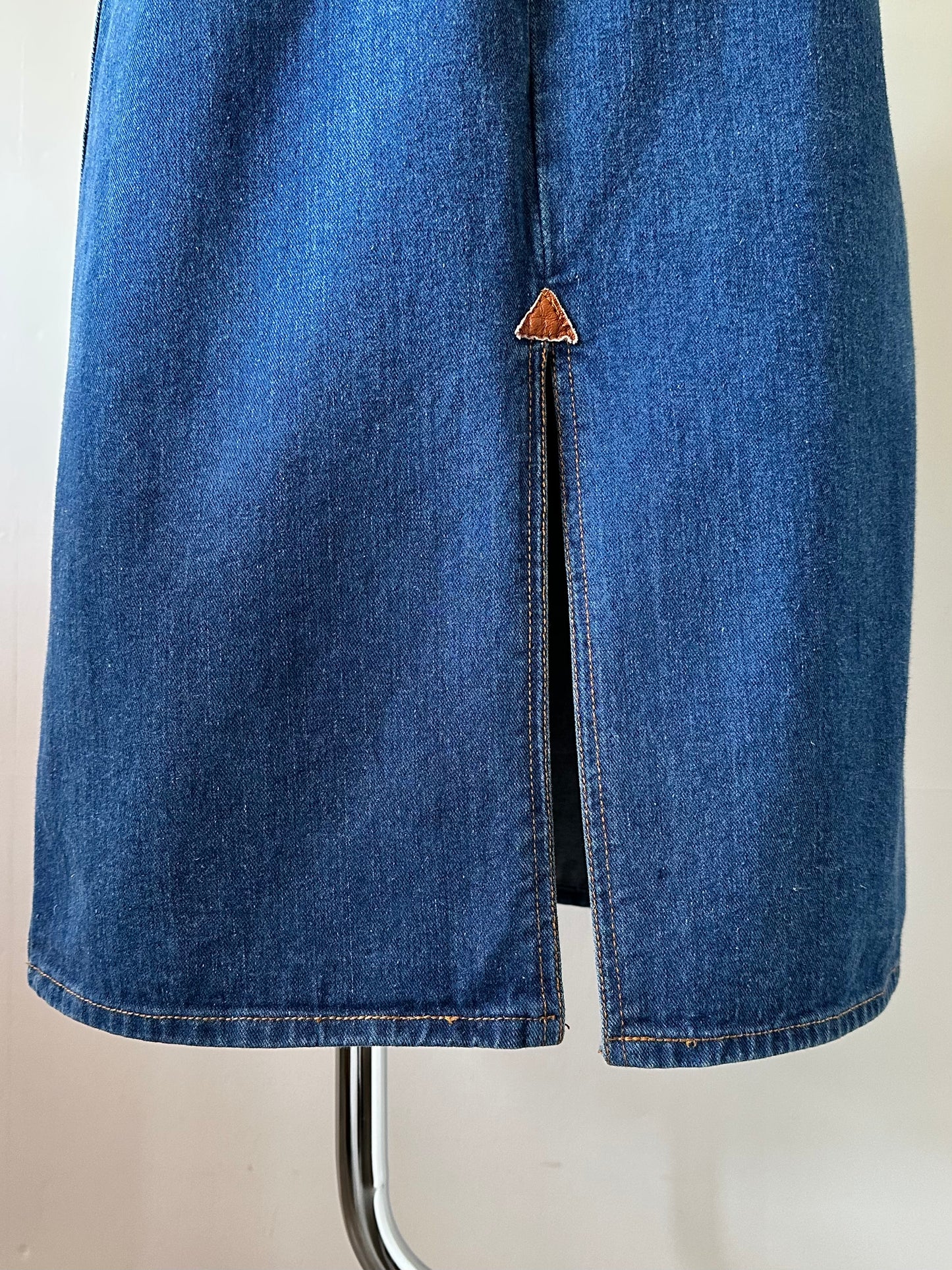 denim slit skirt