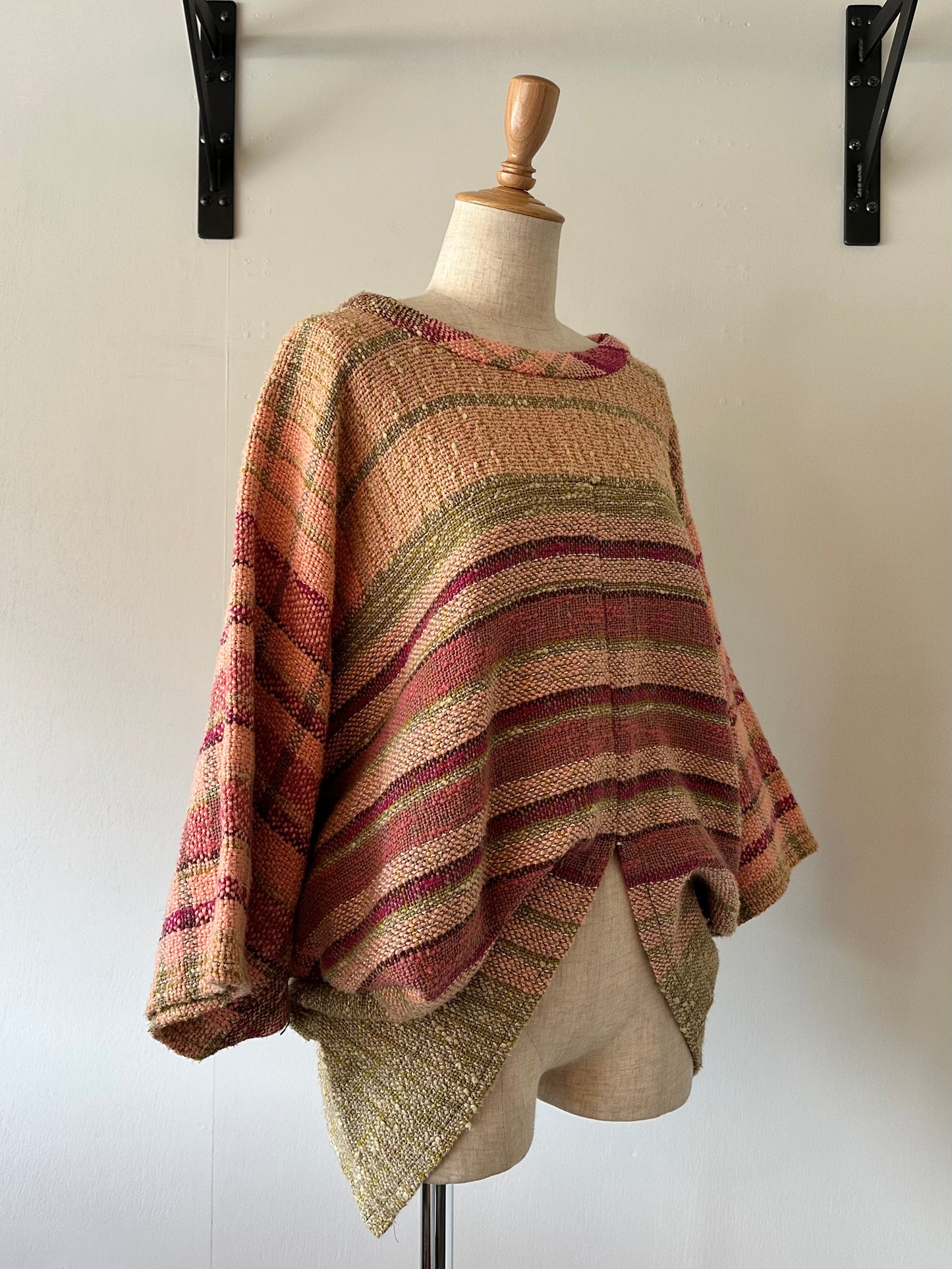 dolman sleeve woven tops