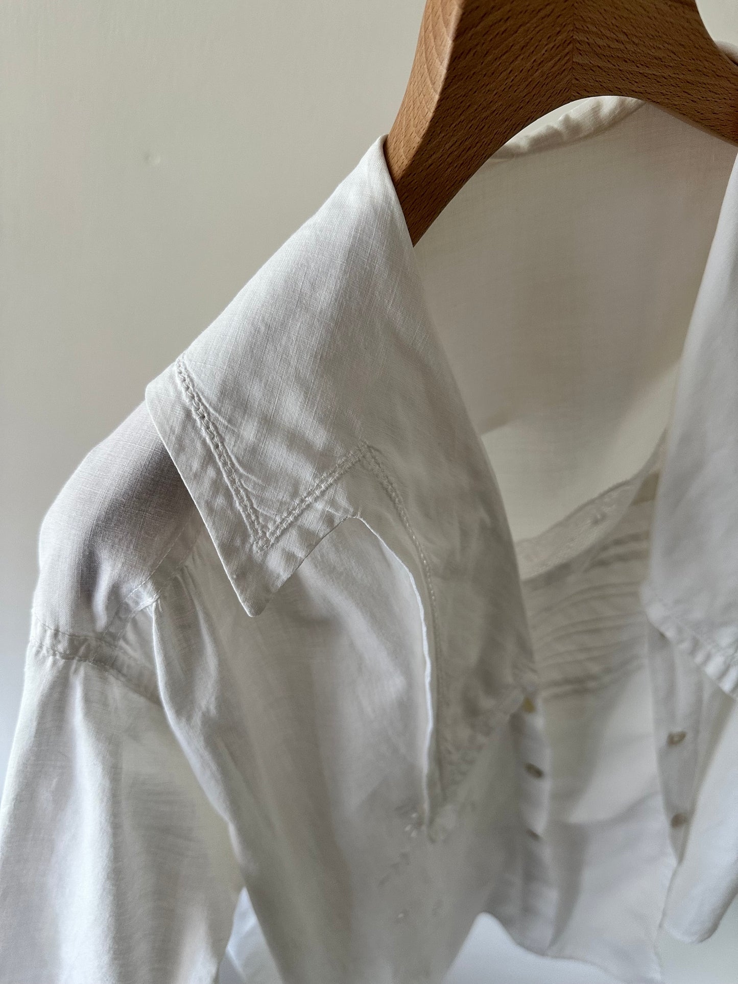 embroidery lace blouse