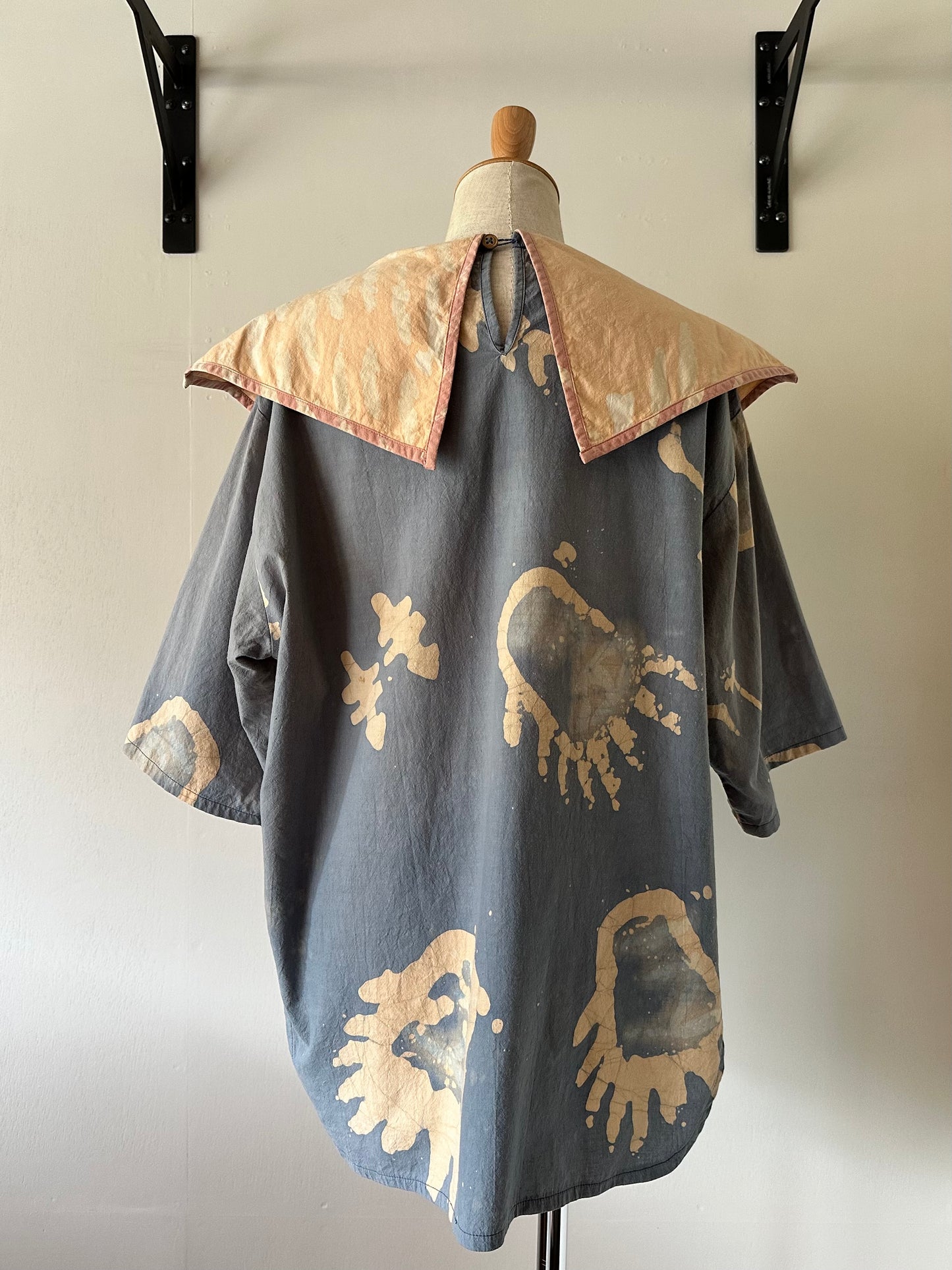 unique collar tops