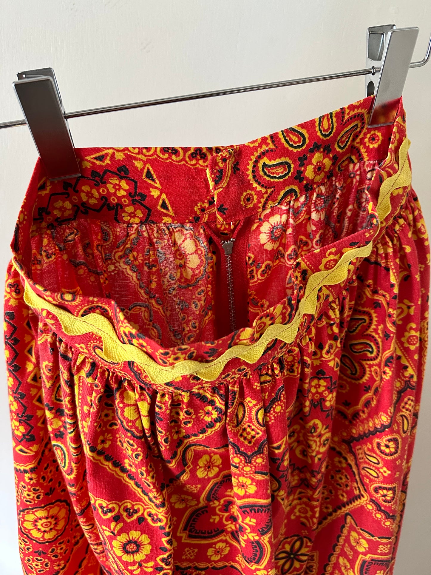 bandanna pattern skirt