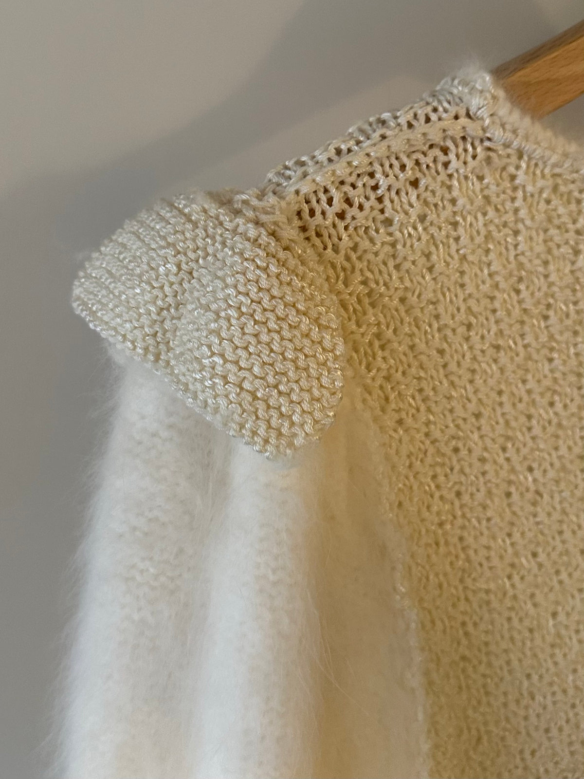 fur sleeve design knit tops